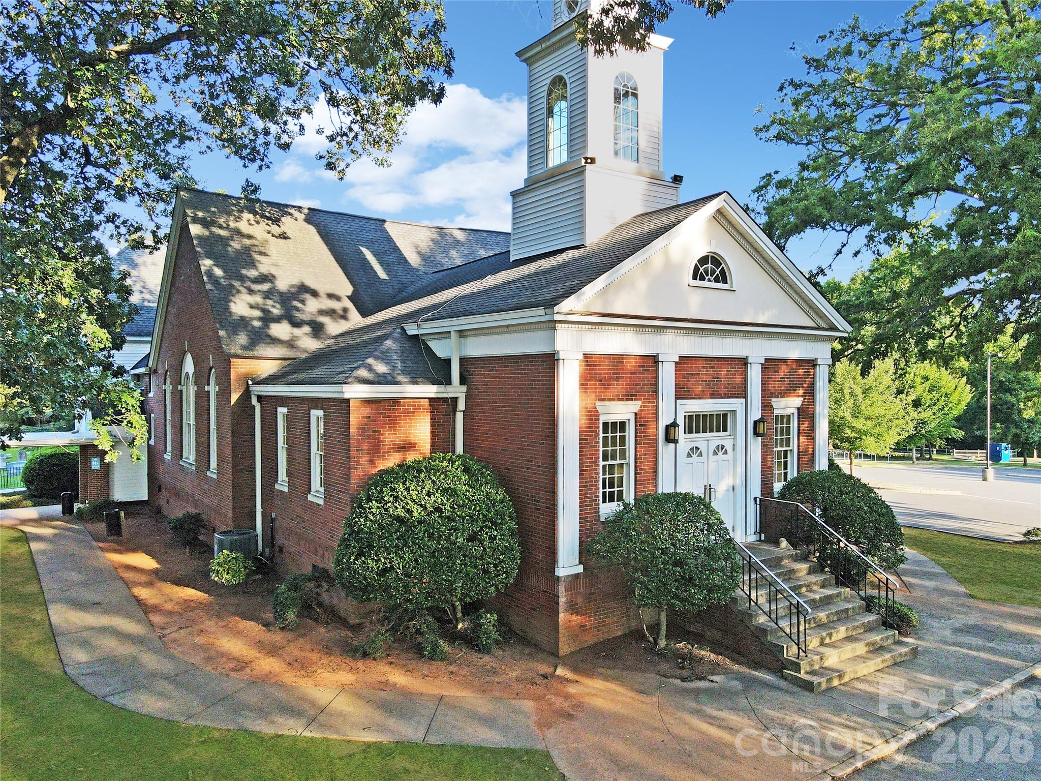 6210 Old Pineville Road
