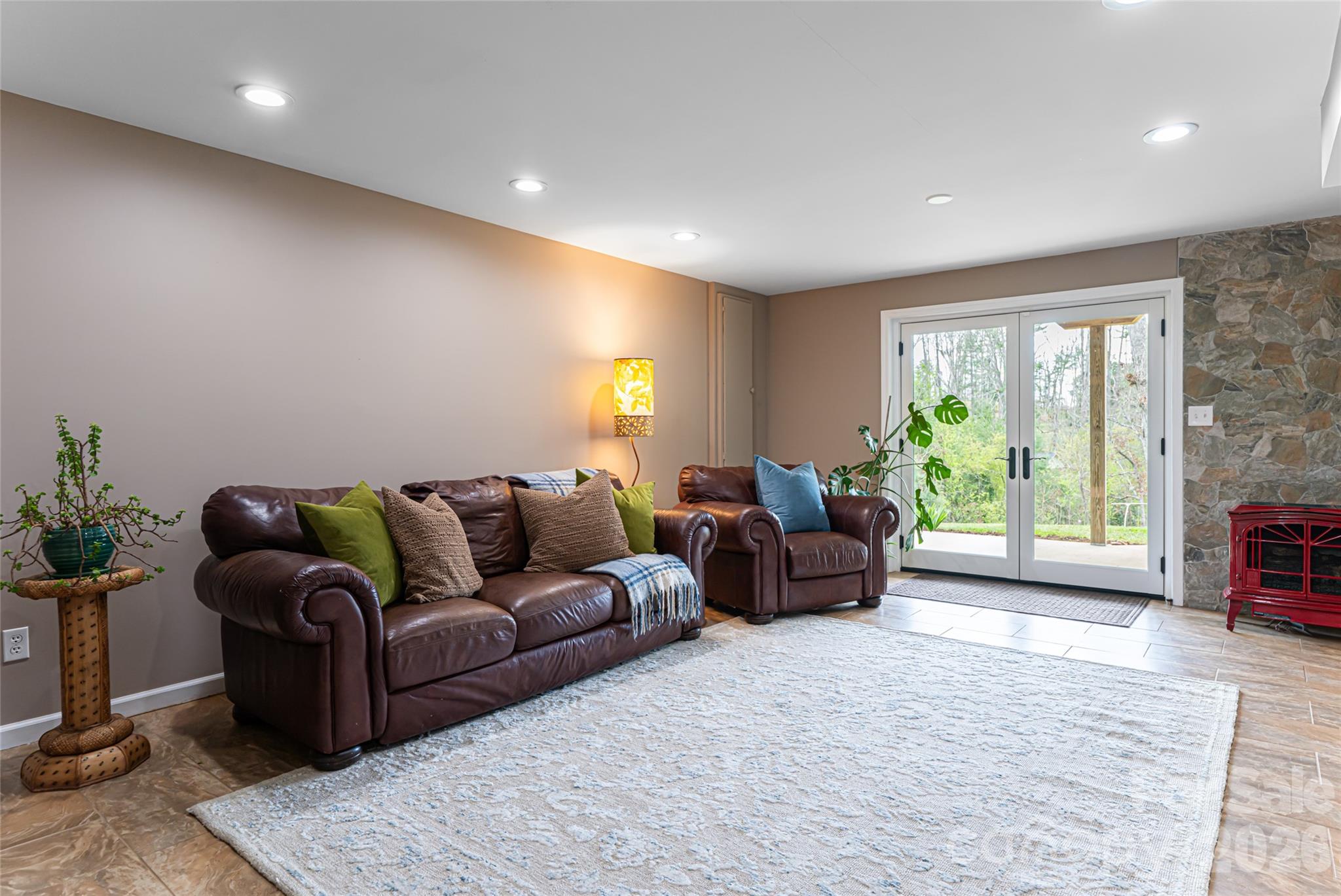Woodland Hills - Residential
