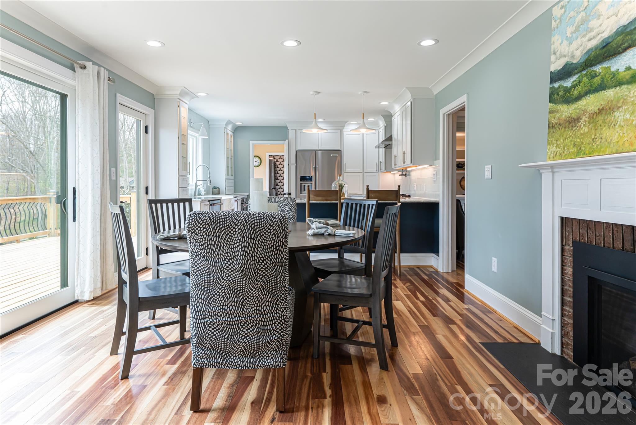 Woodland Hills - Residential