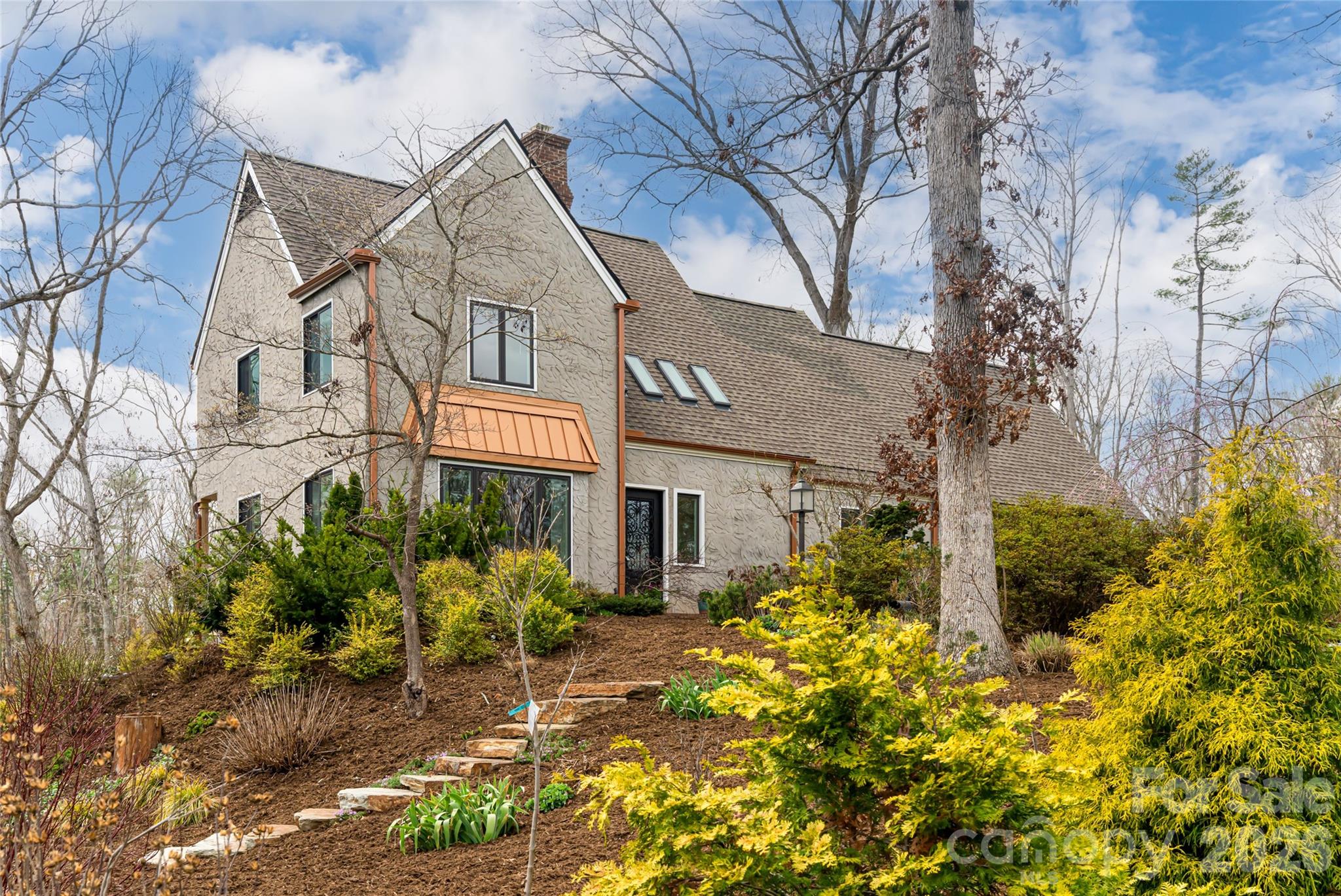 210 Wildflower Road 7