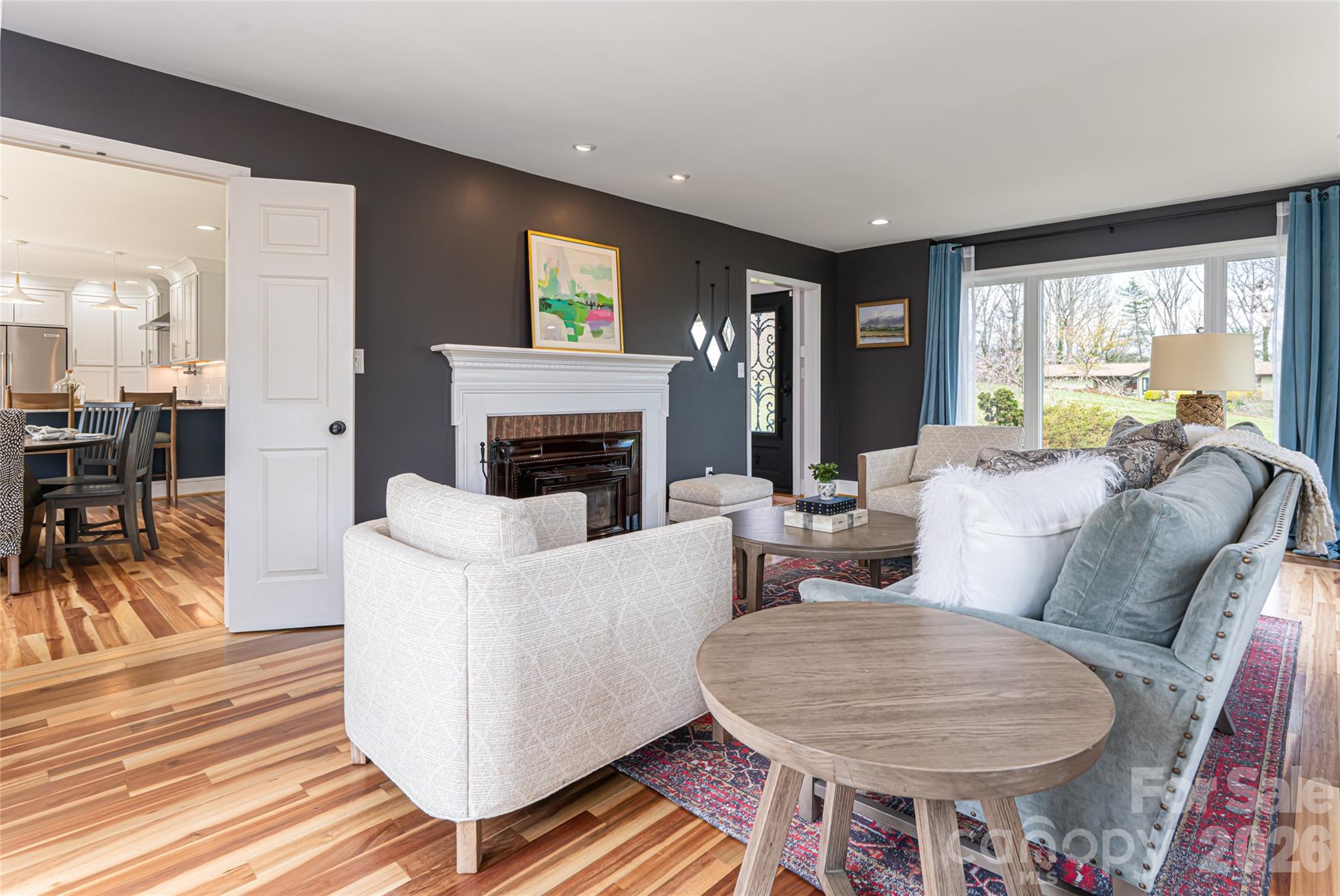 Woodland Hills - Residential