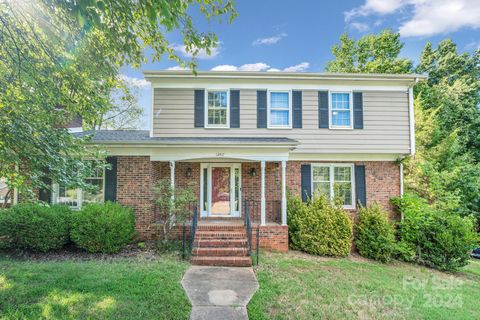 A home in Huntersville