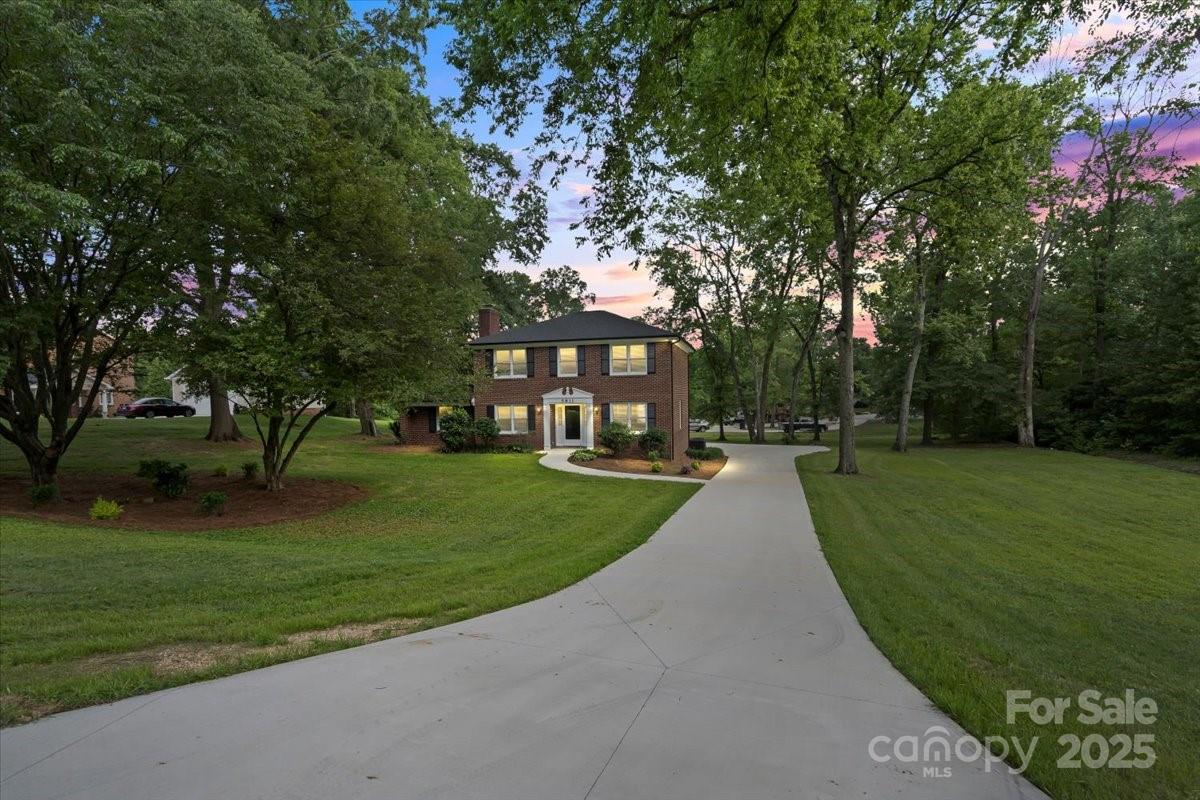 5811 Gettysburg Drive