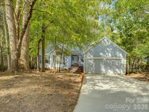 Photo of 9207 Rainbow Forest Drive, Charlotte, NC 28277 (MLS # 4432384)