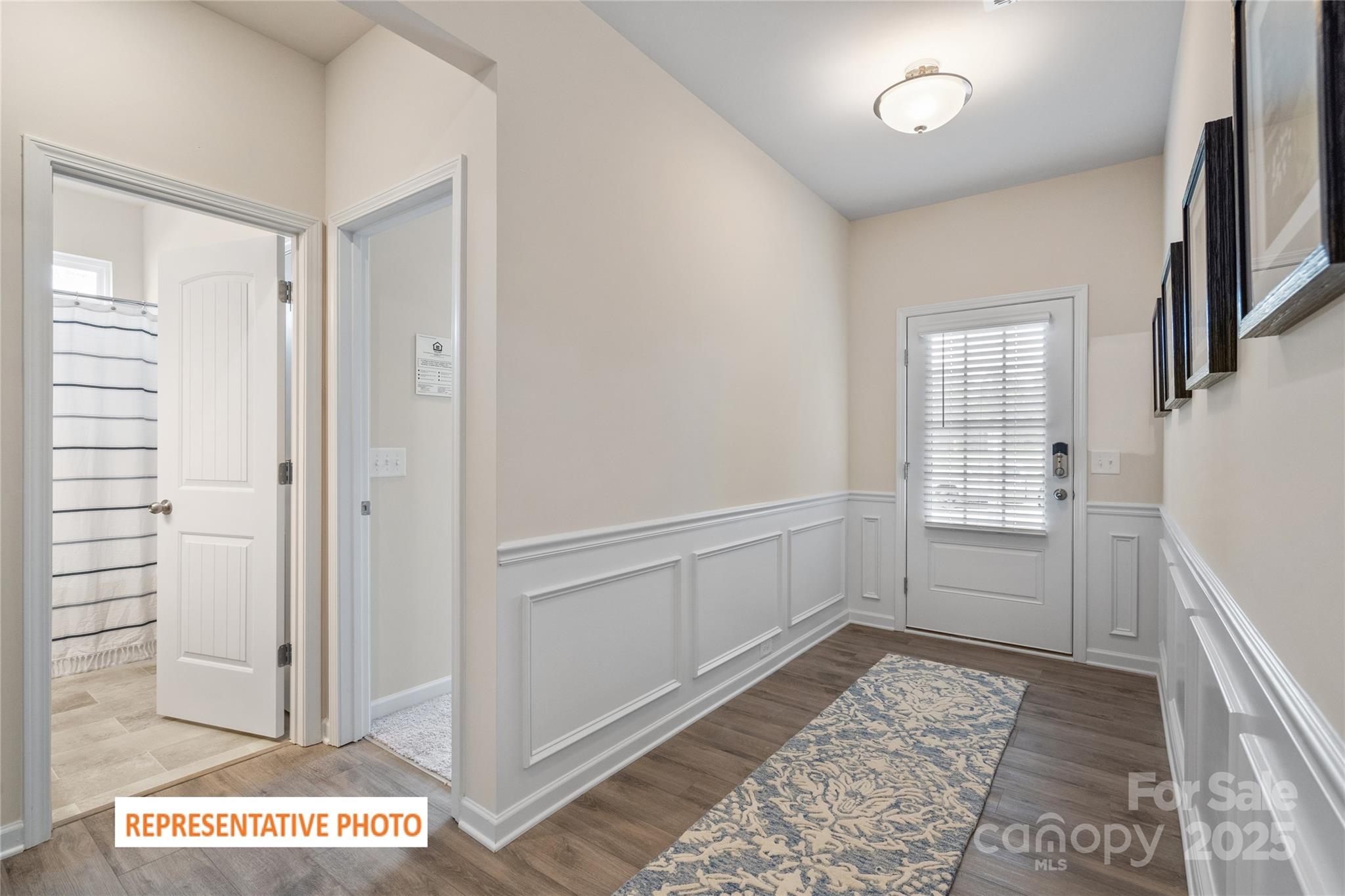 523 Hullview Vista
