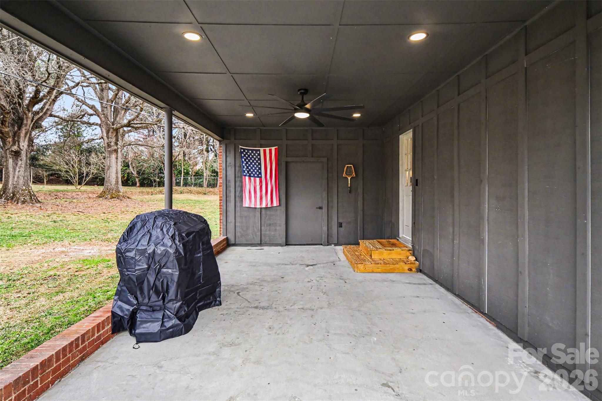 Mint Acres - Residential