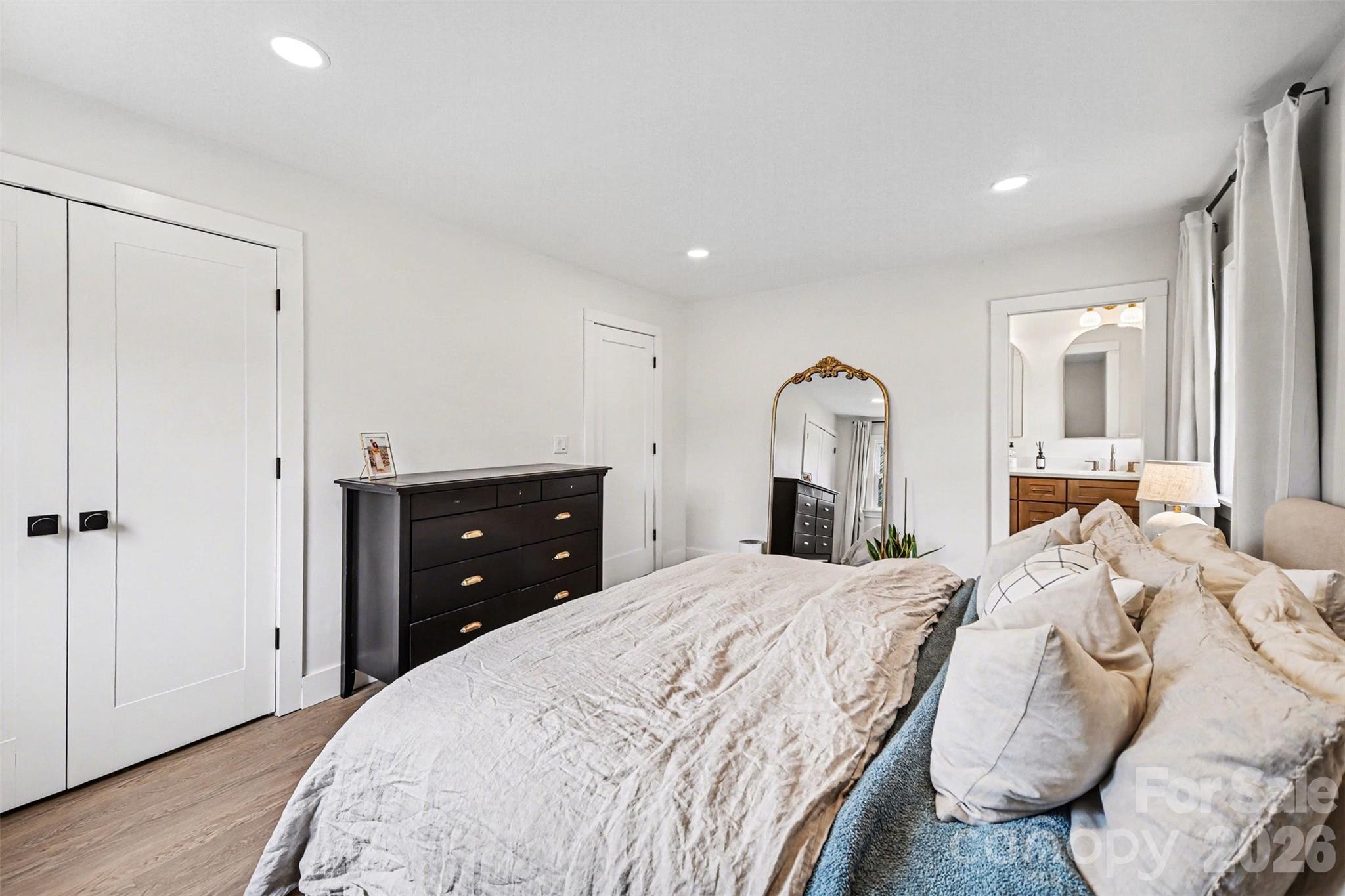 Mint Acres - Residential