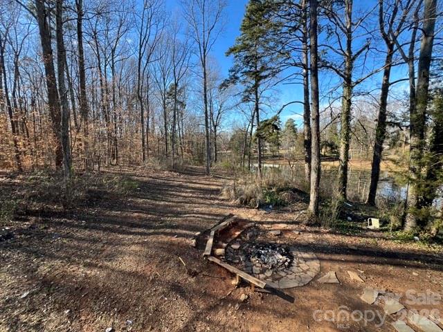 7100 Ridge Lane Road