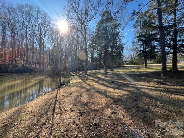 7100 Ridge Lane Road