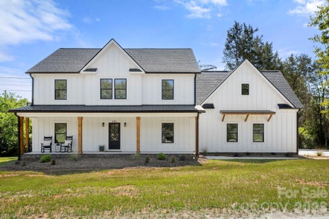Photo of 4762 Lazy Lane, Denver, NC 28037 (MLS # 4373544)