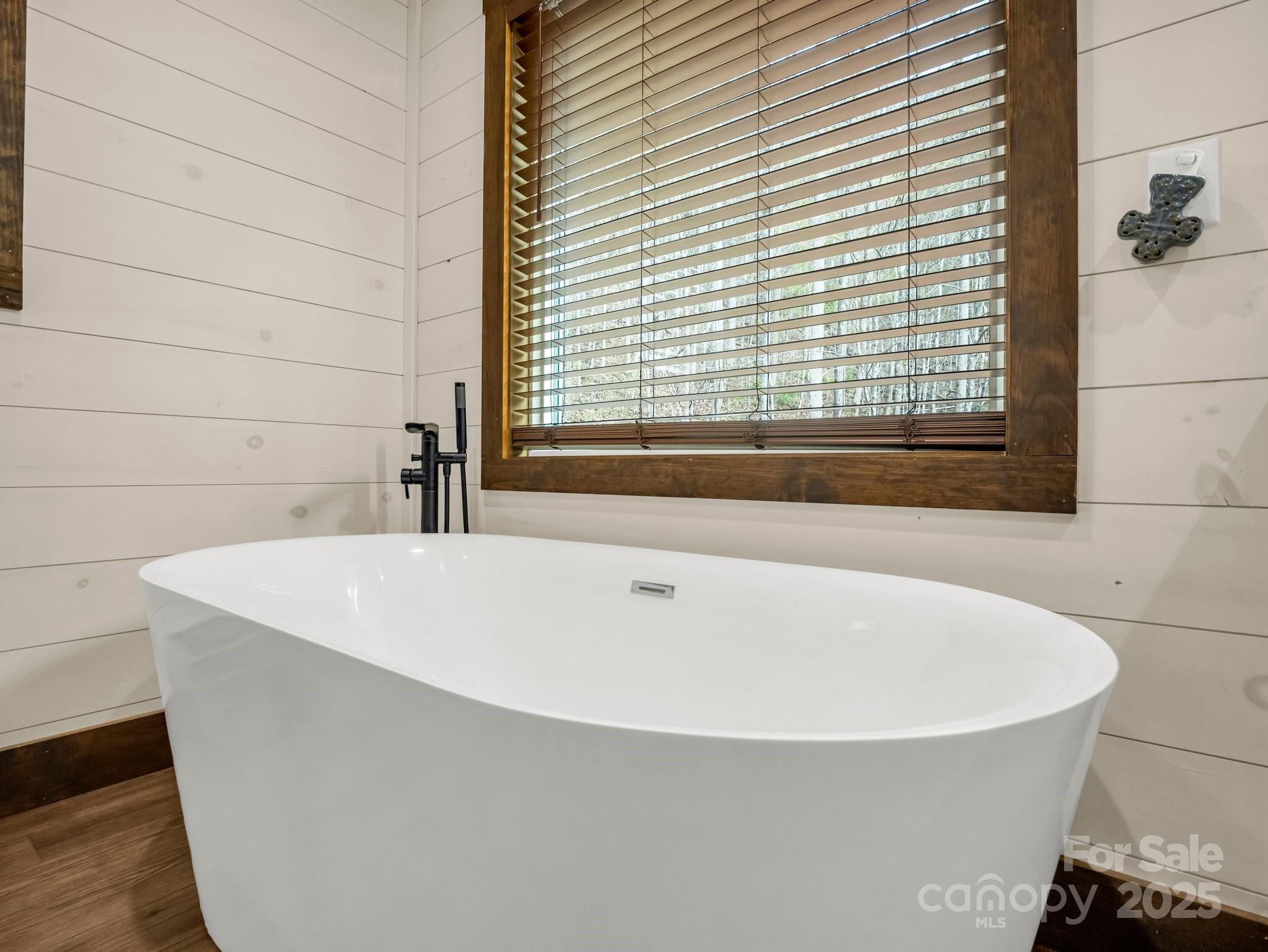 Blue Rock Valley - Residential