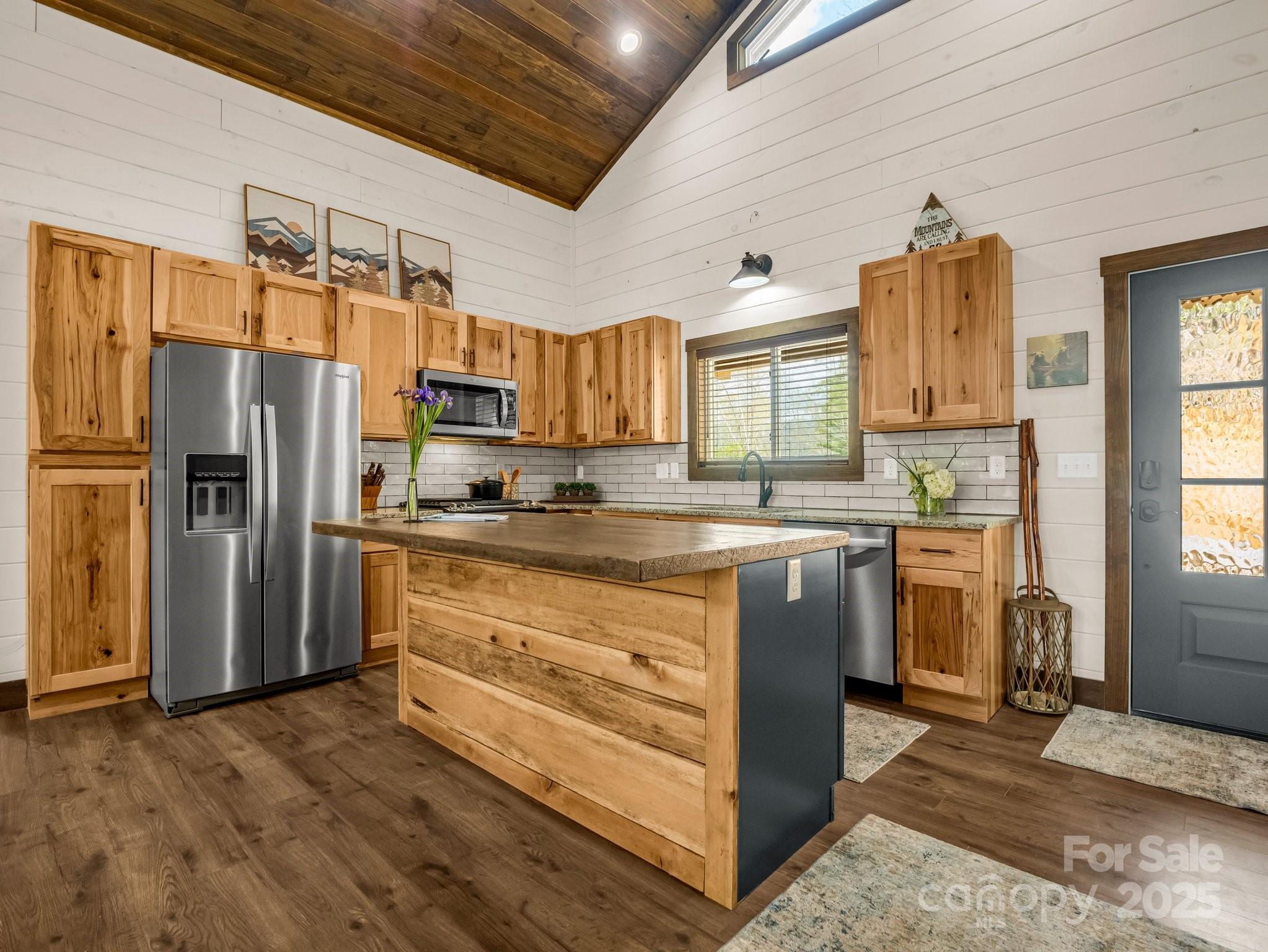 Blue Rock Valley - Residential