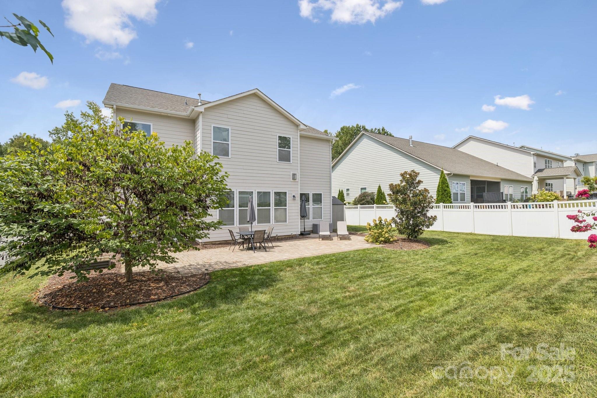 5034 Stonehill Lane