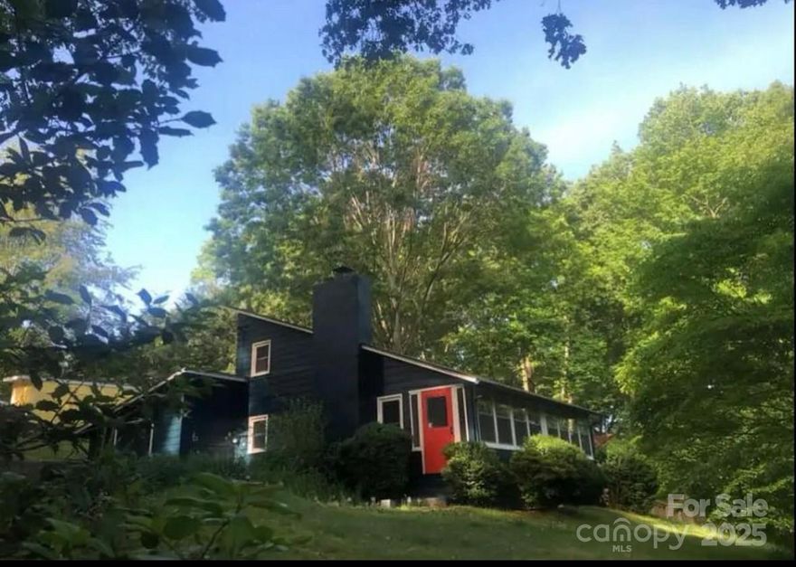 Accepting Back-up offers.
Escape to this charming & cozy 2 bedroom, 2.5 bath cottage located just 5 minutes to scenic downtown Waynesville. Inviting Family Room with vaulted ceilings, ideal for cozy gatherings or quiet evenings by the fire. The gas fireplace adds warmth and charm, creating perfect ambiance for mountain living. Galley kitchen updated in 2020.  New bathroom fixtures and updated plumbing. Ceiling fans in every room. This wonderful cottage offers a peaceful lifestyle, surrounded by nature, whether you’re looking for a weekend getaway or a year-round retreat. Bring your pets to a fenced back yard and wonderful relaxing deck. Perfect start up home or investment opportunity. No restrictions on short term rentals.  
Foreclosure proceedings have begun.