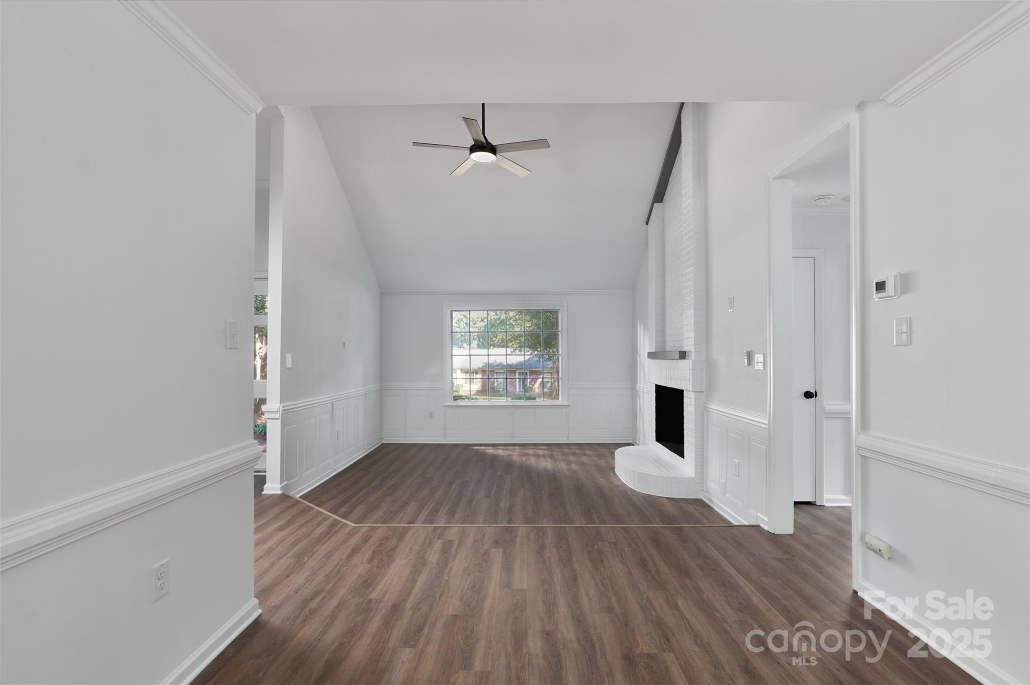 2408 Turnberry Lane