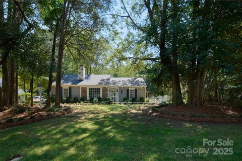 2408 Turnberry Lane Charlotte NC 28210