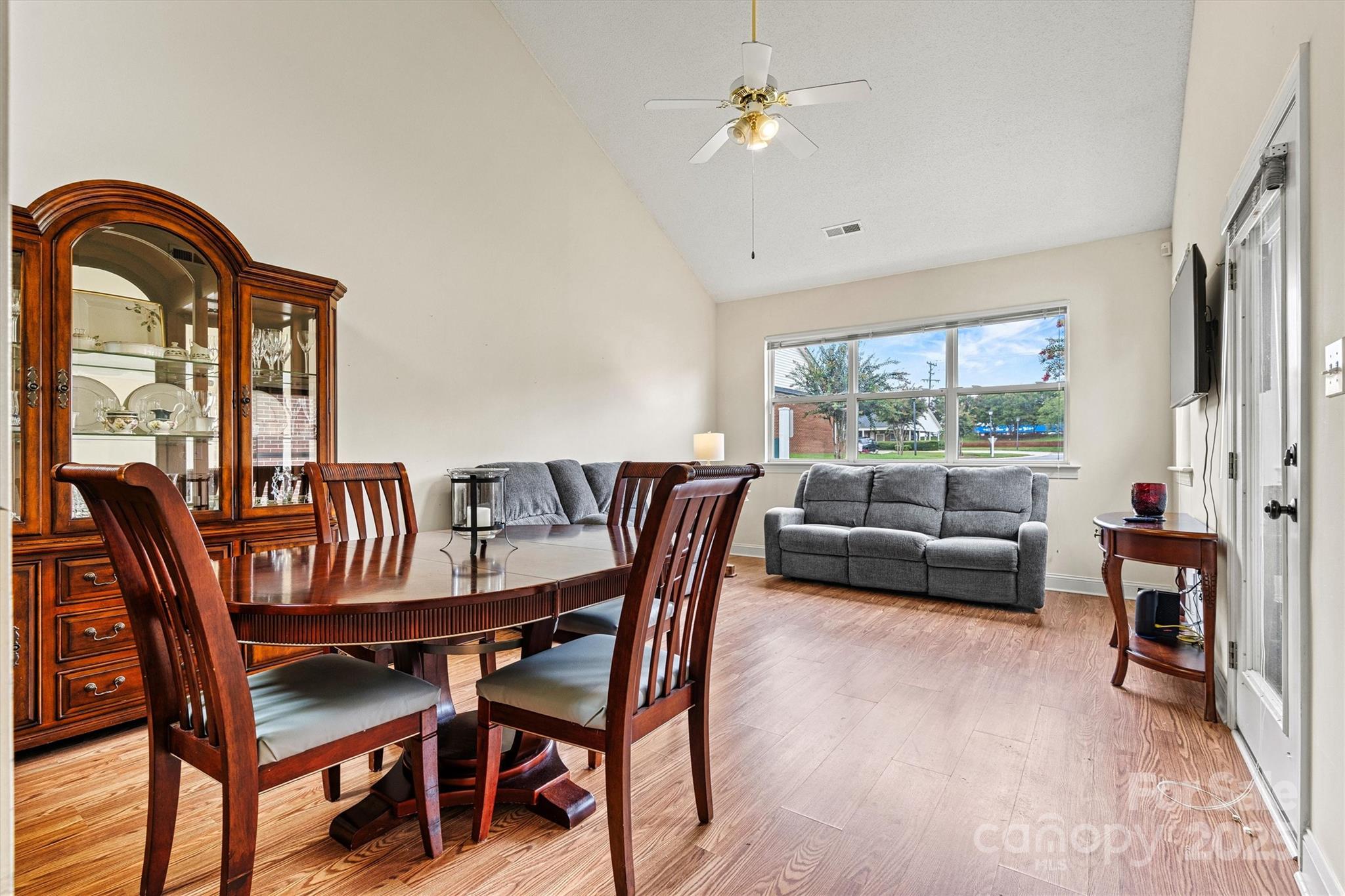 6295 Pansy Trail