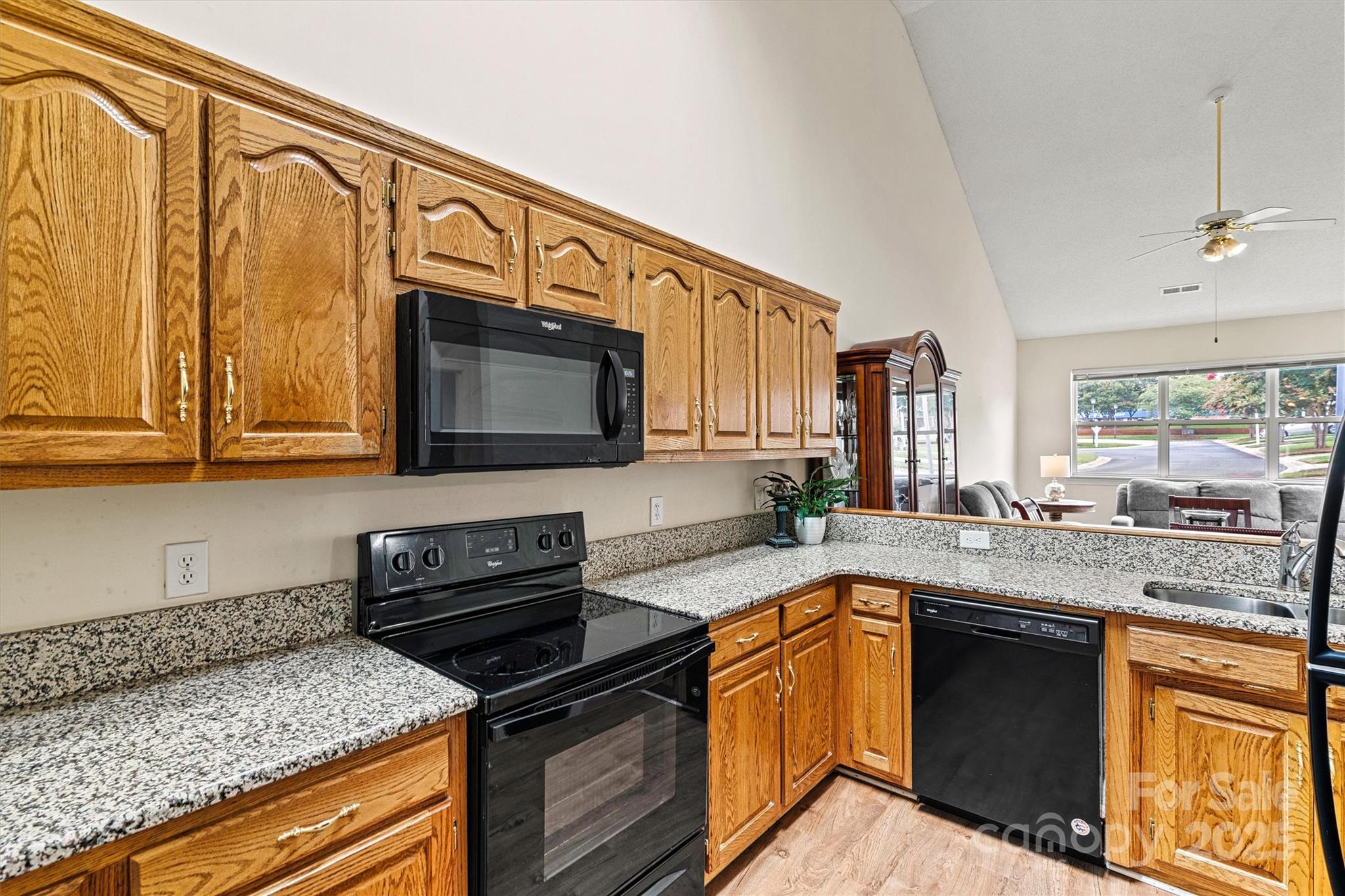 6295 Pansy Trail