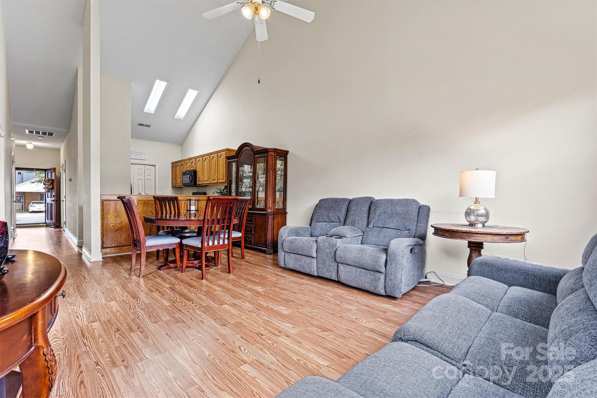 6295 Pansy Trail