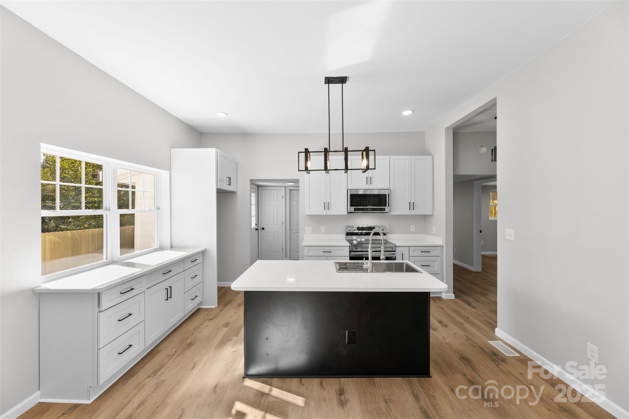 1000 Caldwell Street