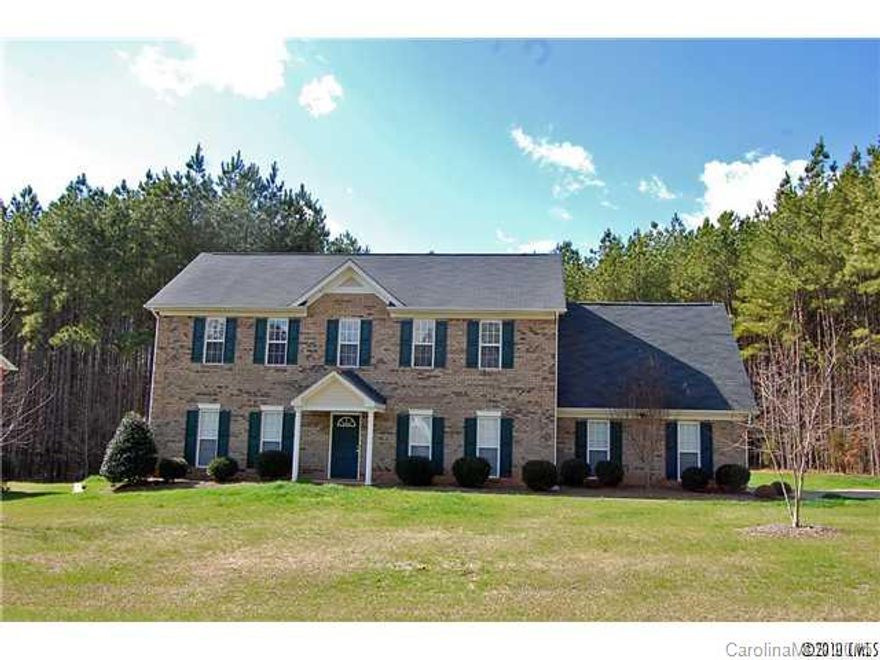 100% Financing Available! Magnificent all brick 4 bedroom home close to Charlotte! Just off 521! Easy access to ALL local amenities such as shopping and restaurants! Formal Living and Dining, open loft area on the 2nd level and Great Room w/ fireplace! Crown & chair molding. Gorgeous kitchen with granite counter tops, all BLACK appliances.. The backyard with tons of privacy. HUGE MASTER suite w/ walk in closet, garden tub and double sinks! ! This home will take your breath away!