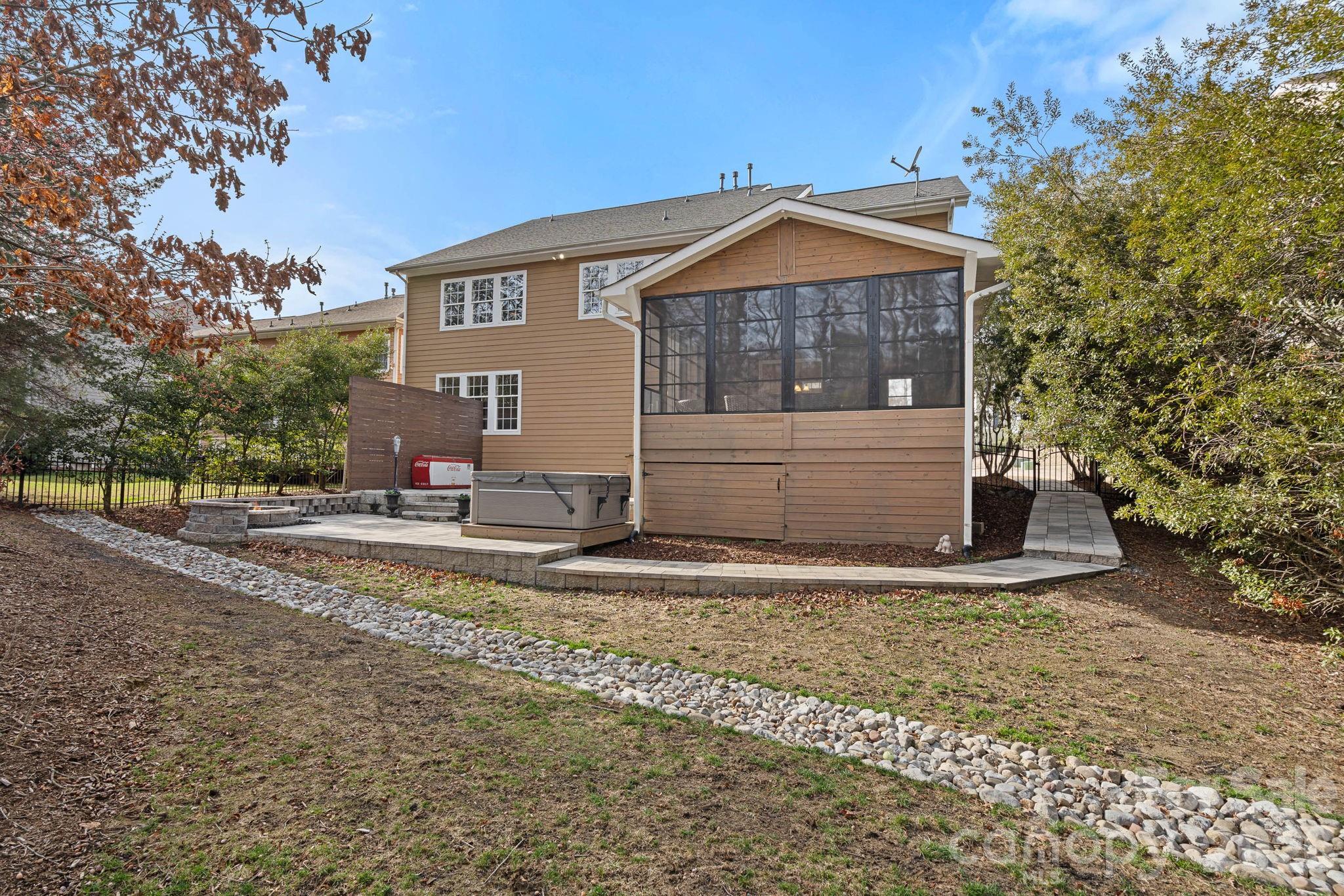 The Palisades - Residential