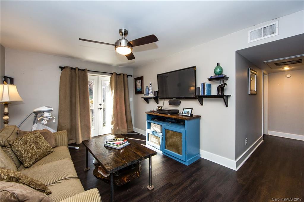 Elizabeth - Residential