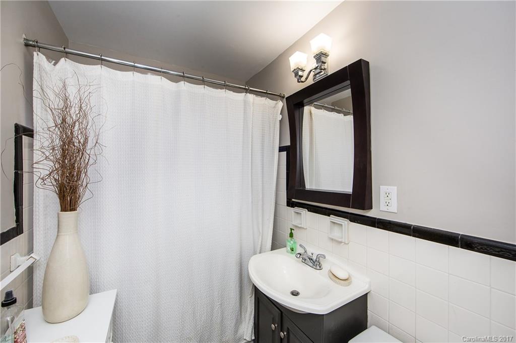 Elizabeth - Residential