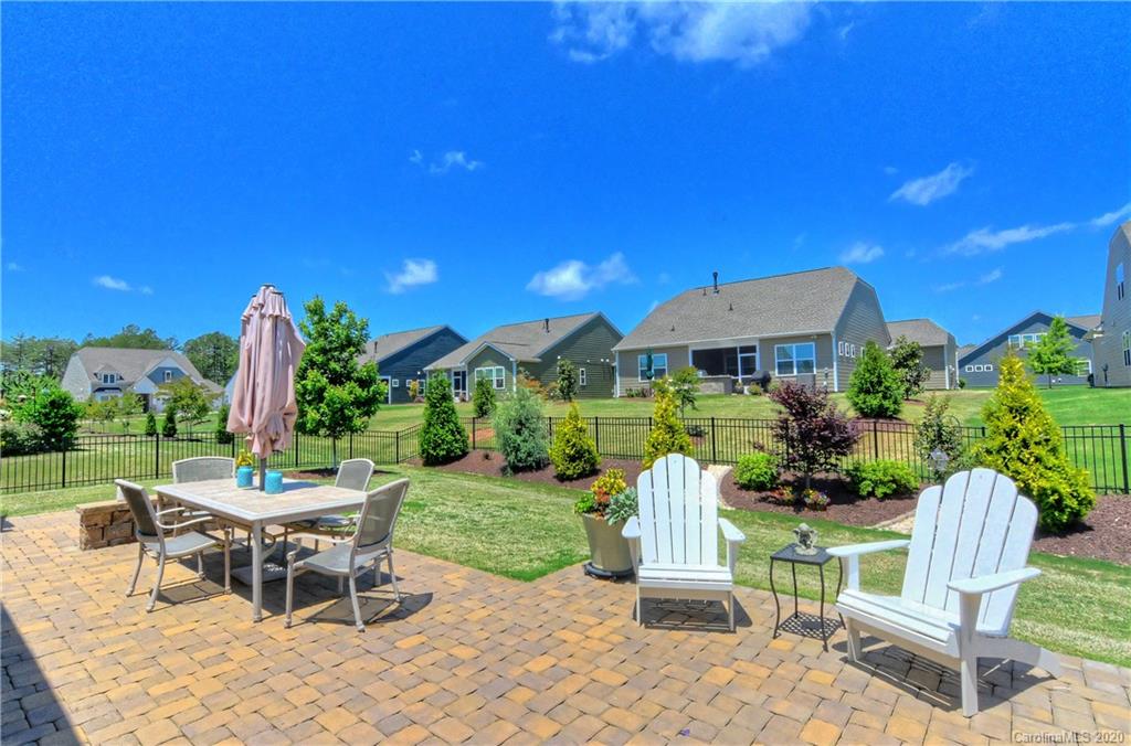 Tree Tops - Residential