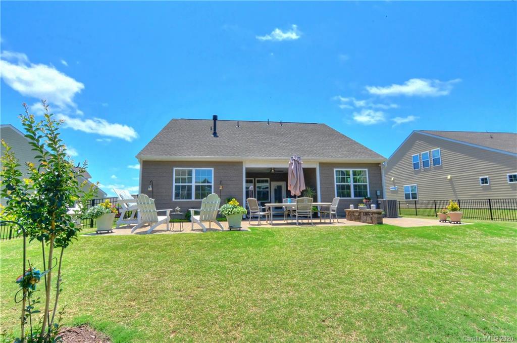 Tree Tops - Residential