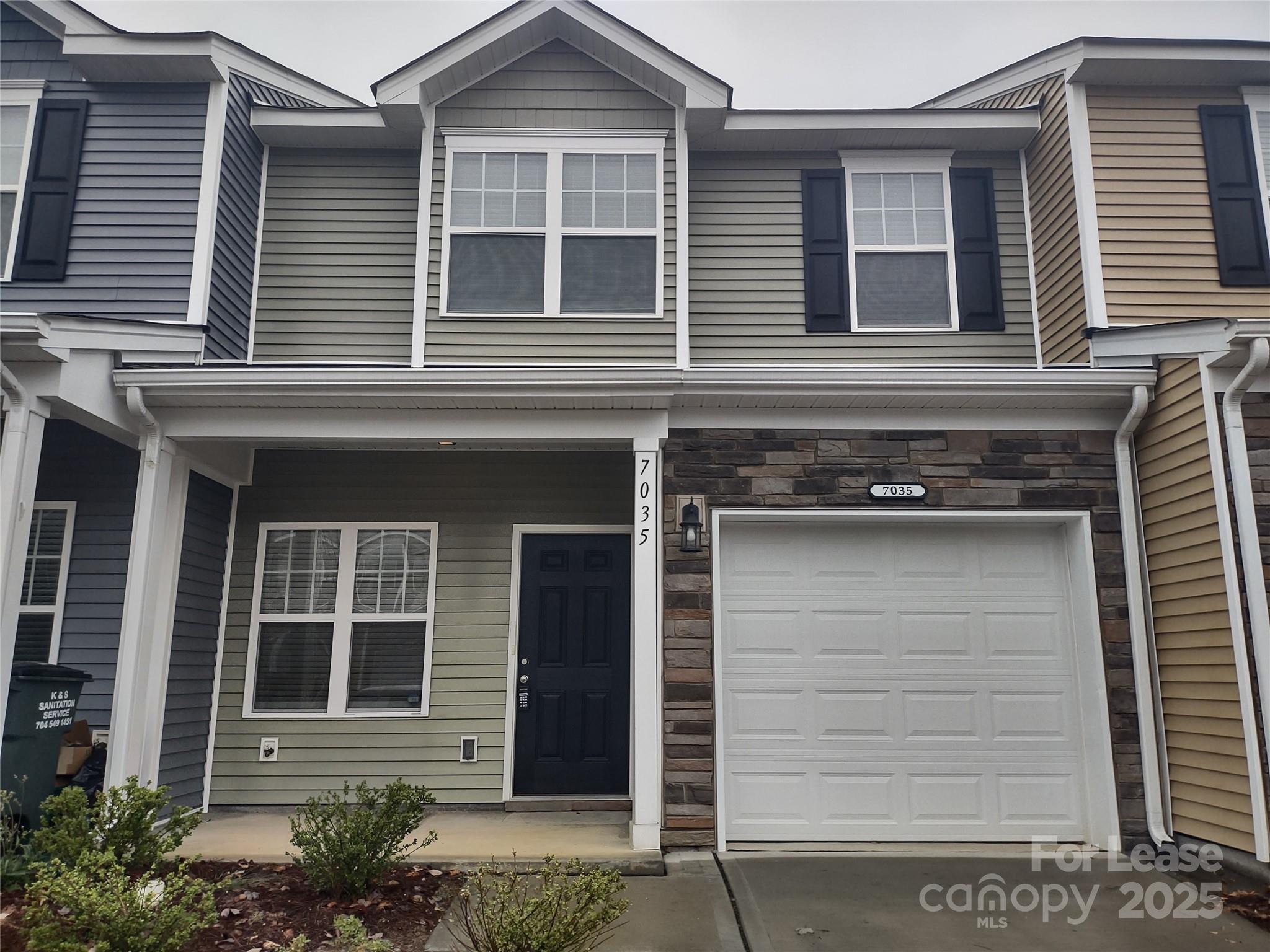 McDowell Crossing - Residential Lease