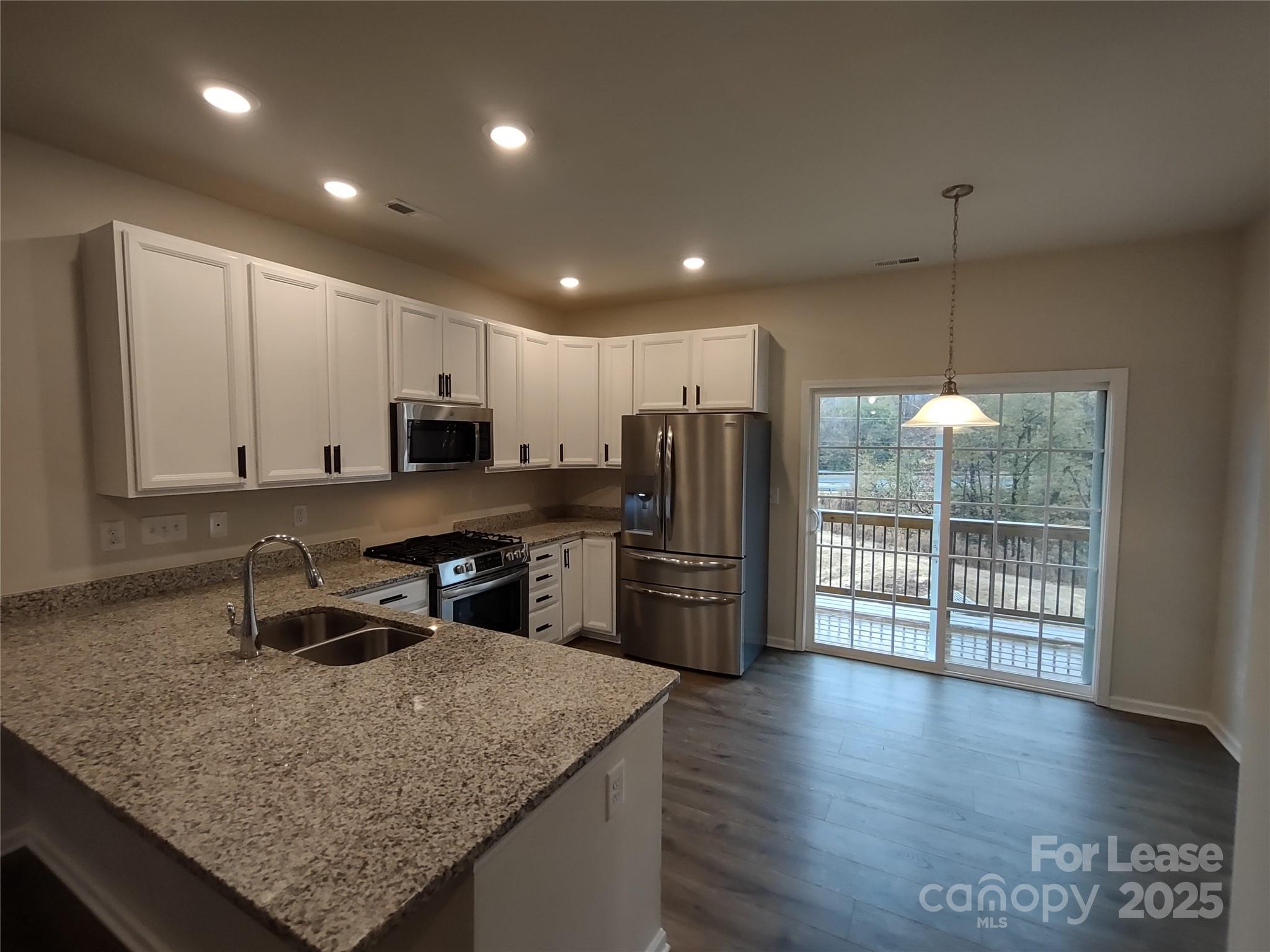 McDowell Crossing - Residential Lease