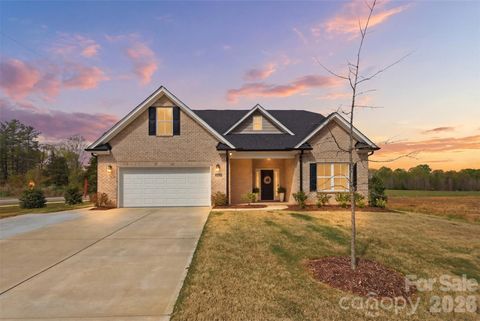 Photo of 1005 Piper Meadows Drive #1, Waxhaw, NC 28173 (MLS # 4362902)