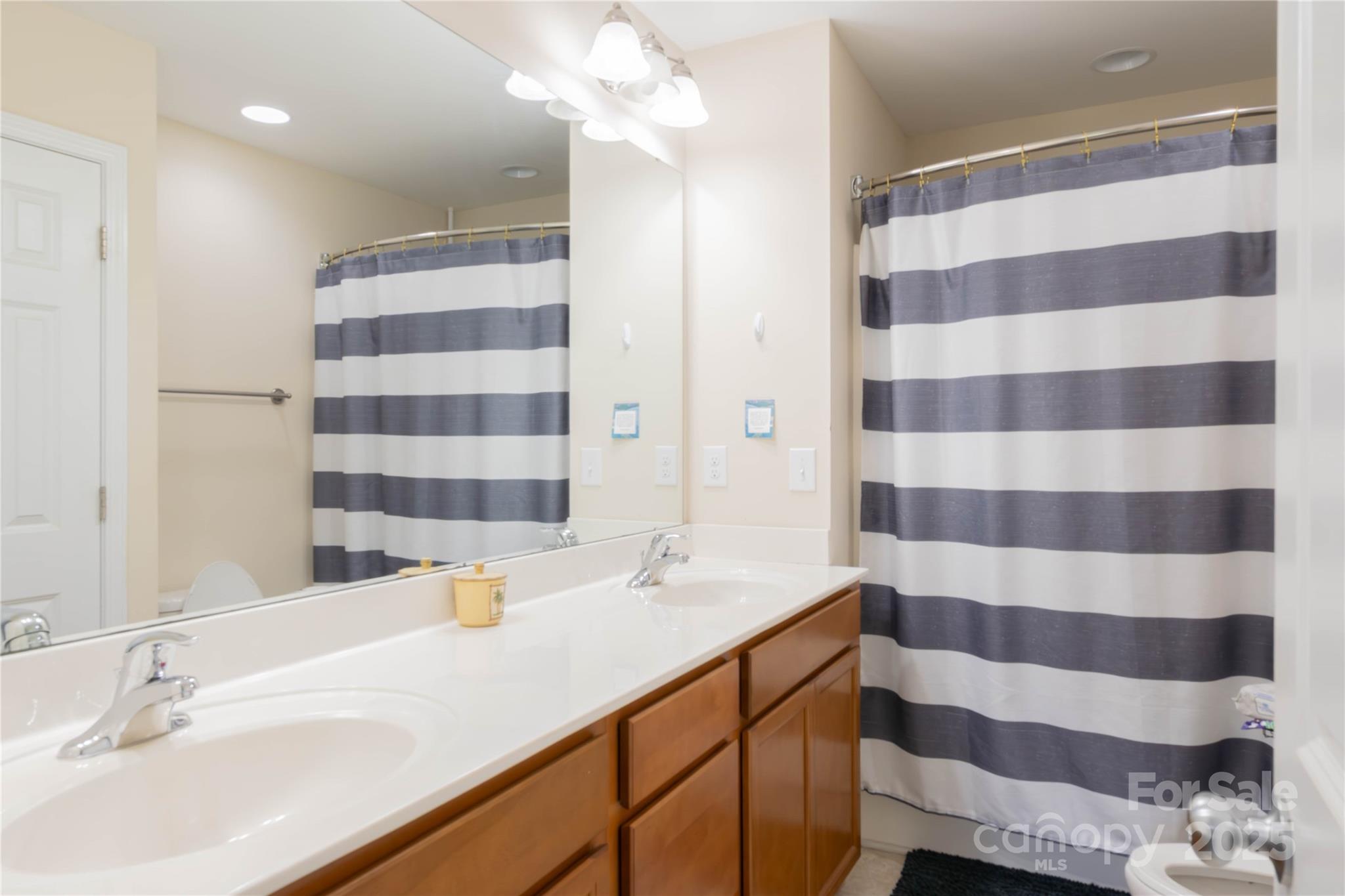 Irish Downs - Residential