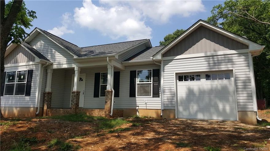 Custom Built Ranch with High End Finishes. All Wood White Shaker Cabinets, Granite in Kitchen and Bathrooms, Handscraped Wood Laminate Floors, Tile in wet areas, High Ceilings, Brush Nickel Hardware and Fixtures. The List goes on and on. Hurry before it is gone!