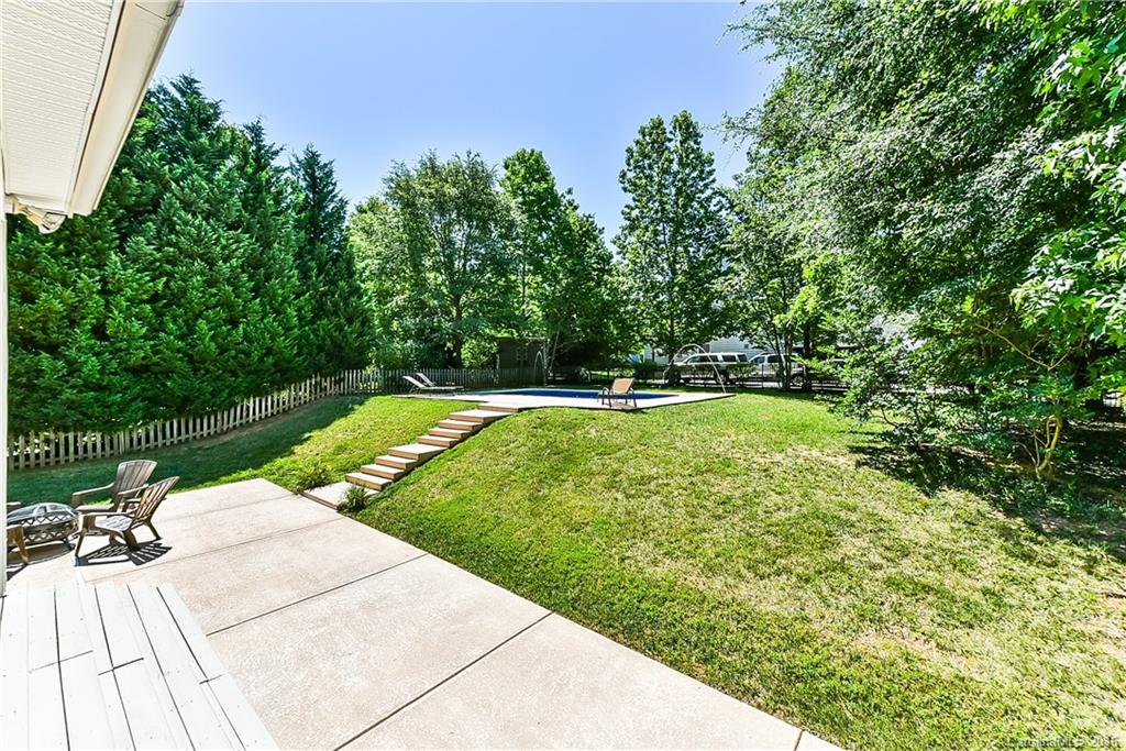 Weatherstone Manor - Residential