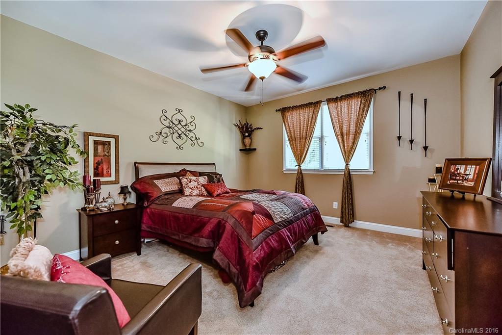 Weatherstone Manor - Residential