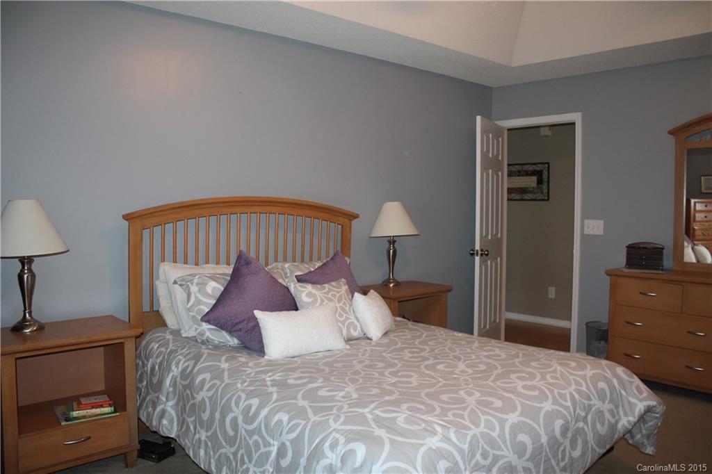 Hollythorn - Residential