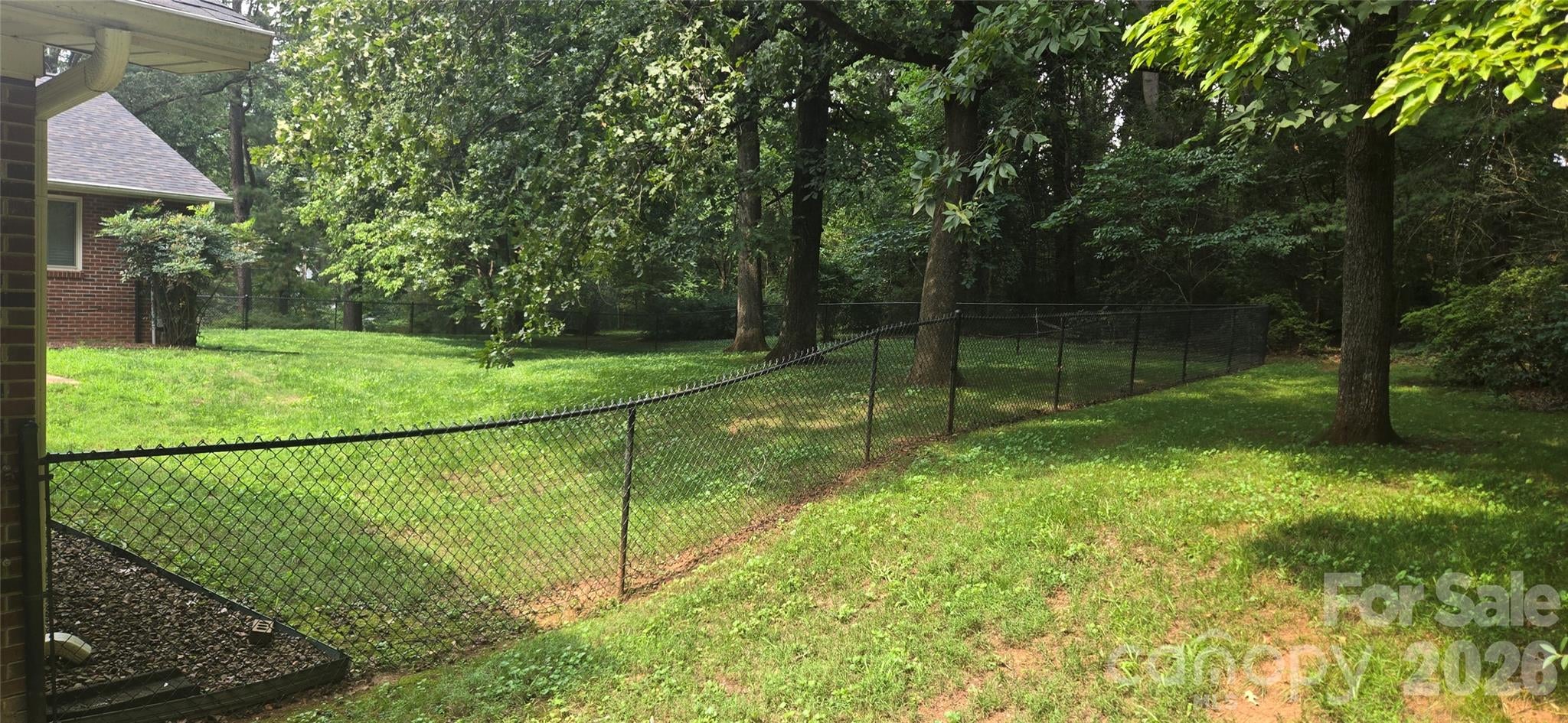 2593 Hickory Highway