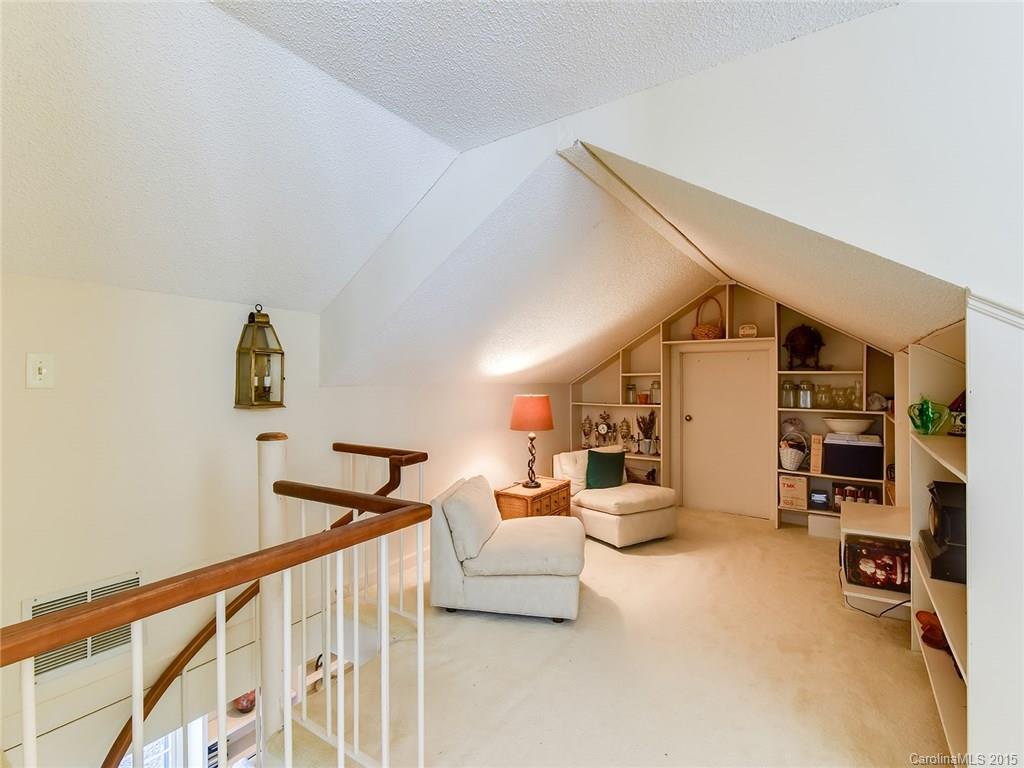 Montibello Crossing - Residential Lease