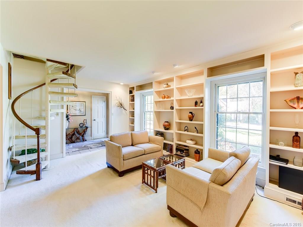 Montibello Crossing - Residential Lease