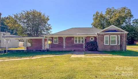 Photo of 8170 Nc Hwy 90 Highway E, Stony Point, NC 28678 (MLS # 4311866)