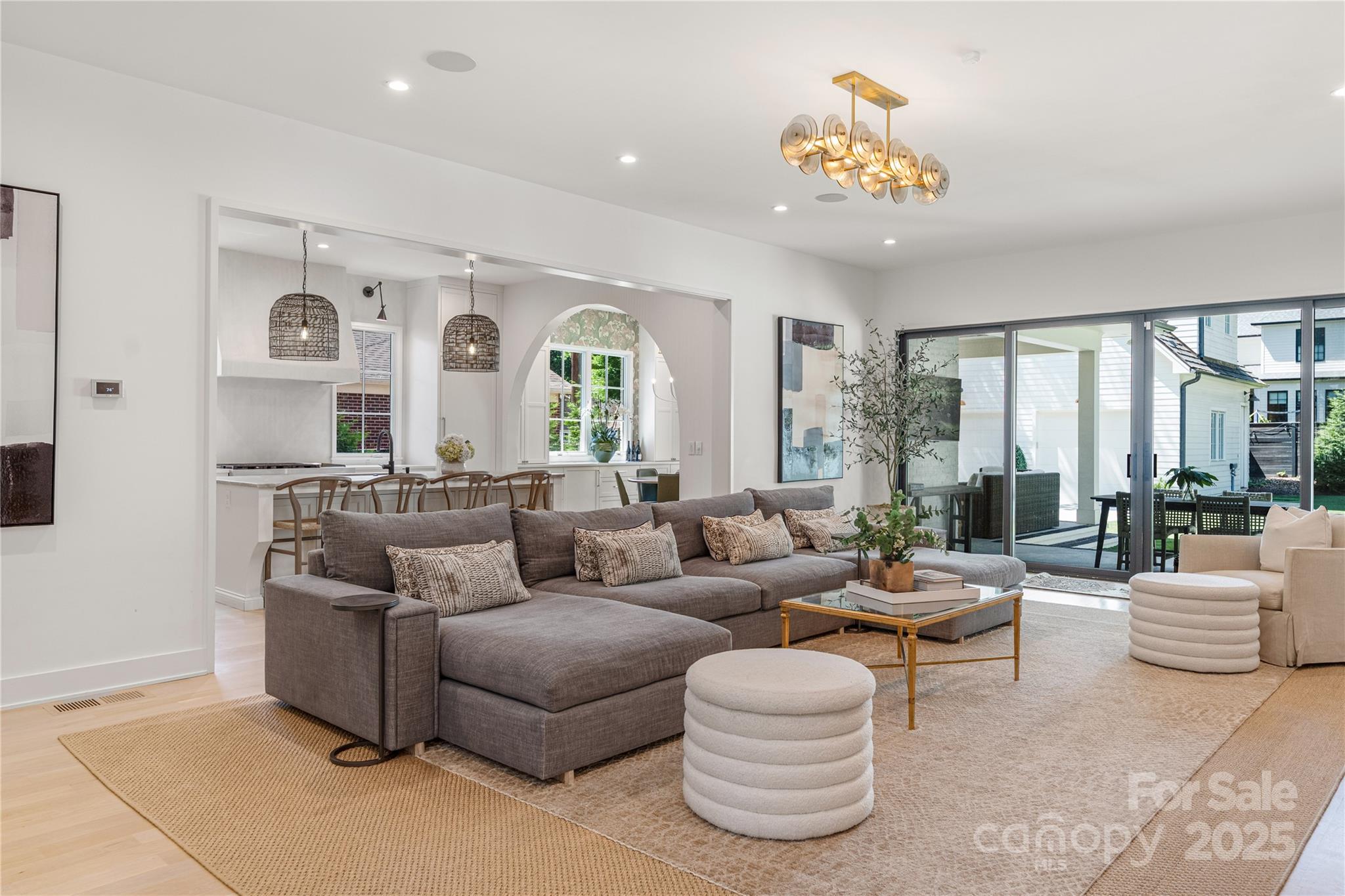 1401 Heather Lane