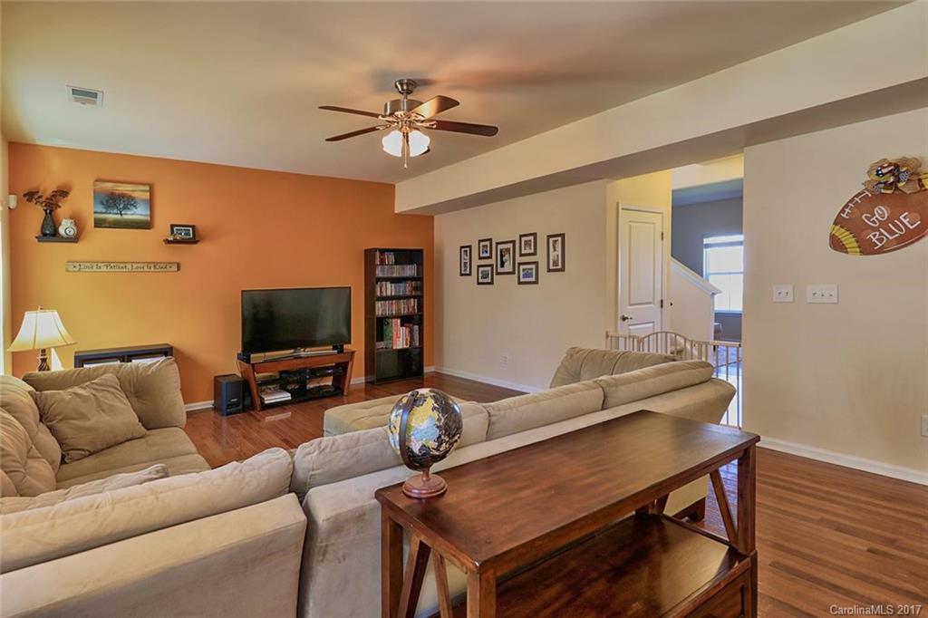 Old Stone Crossing - Residential