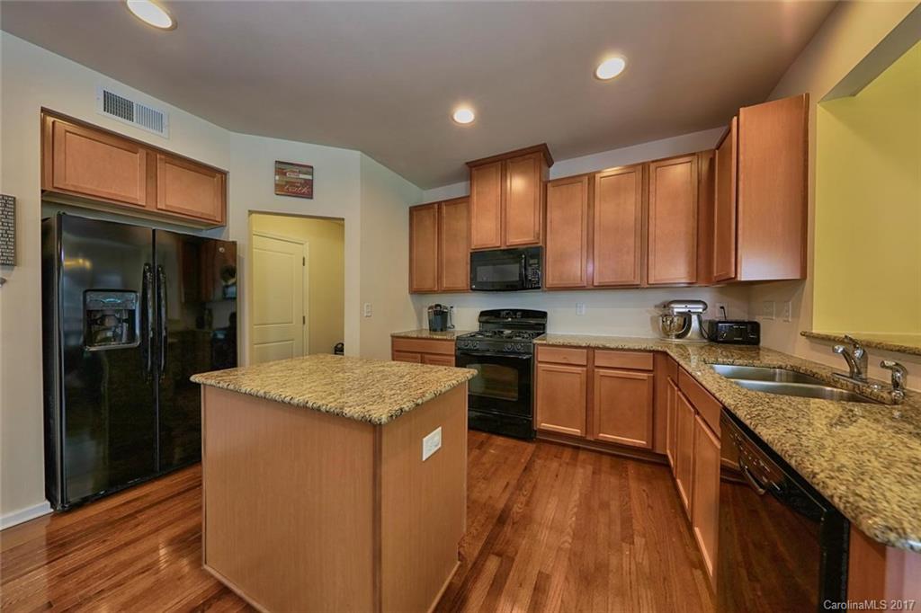 Old Stone Crossing - Residential