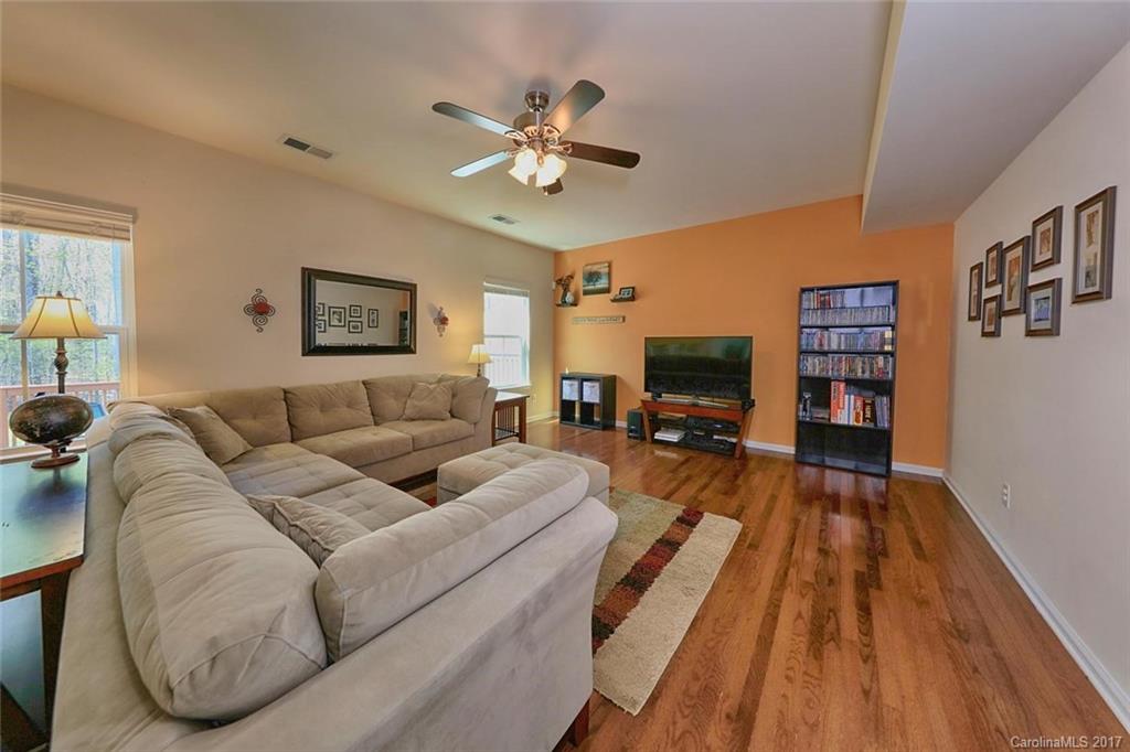 Old Stone Crossing - Residential