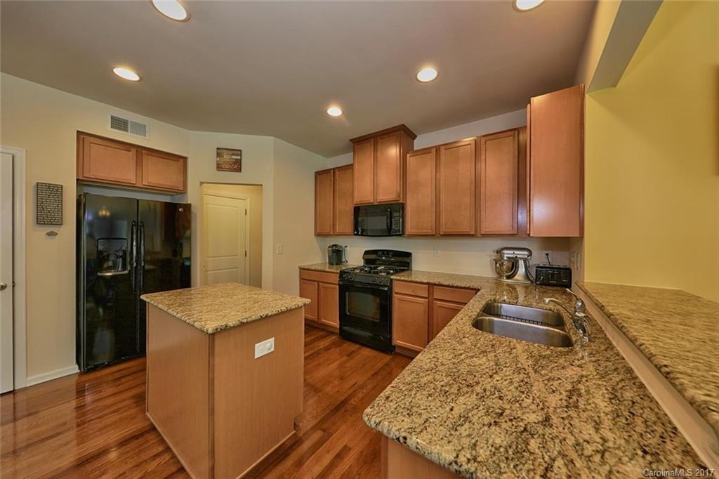 Old Stone Crossing - Residential