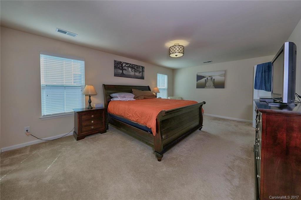 Old Stone Crossing - Residential