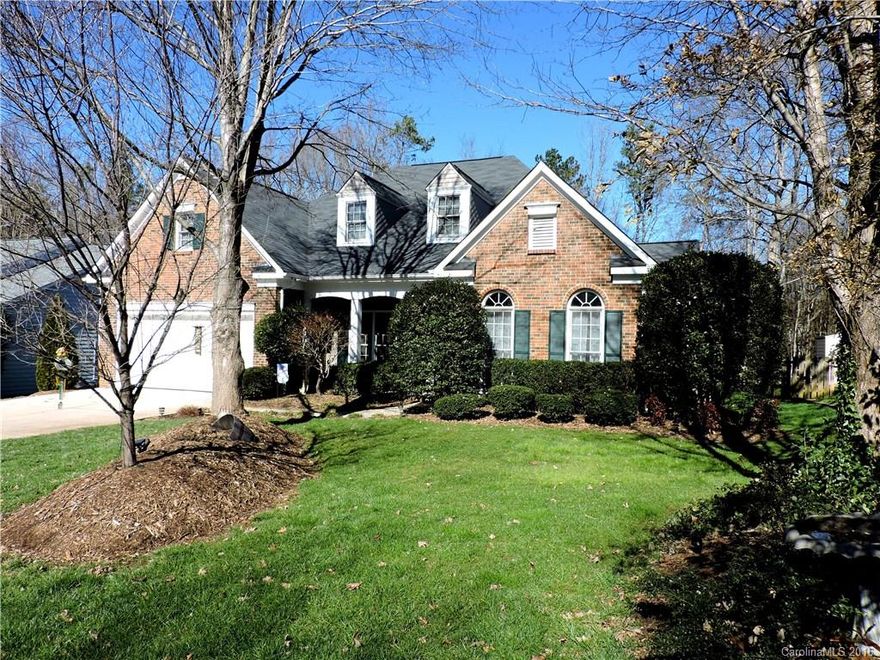 Fantastic 4 bedroom ranch!!! in Wynfield Forest!!!  with screened porch!!! Lots of updates have been made- new kitchen 2013, new hall bath 2015, new hot water heater 2013, new AC 2013, new garage door 2012, freshly painted outside, new roof 2011, and the list continues... Ready to move in or put your personal touches in the house.  Even in the winter, you can see the landscaping is well established and lush.  The wooded back common area gives you lots of privacy.  RELAX- YOU ARE HOME!!!