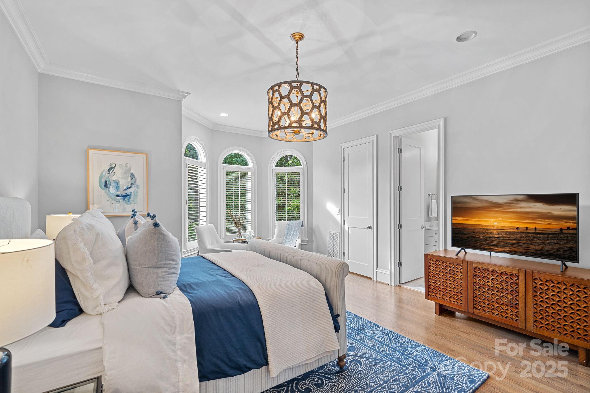 The Peninsula - Residential